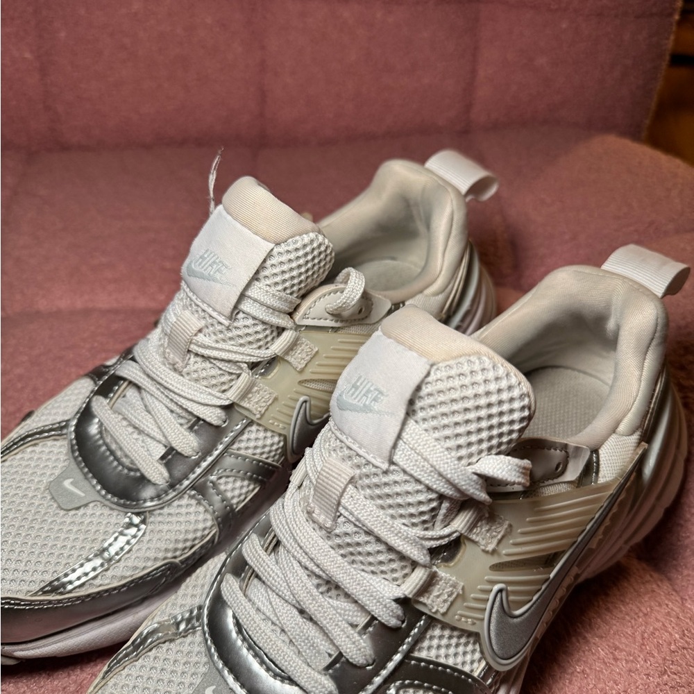 Nike Women's Metallic Silver and White Sneakers - Picture 2 of 5